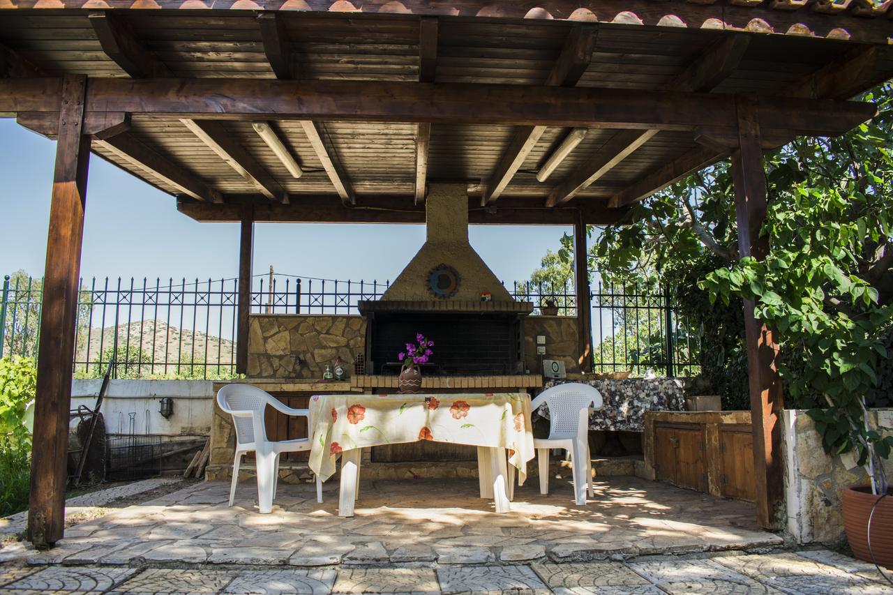 Gasthaus Anavyssos Garden House Palaiá Fókaia Exterior foto